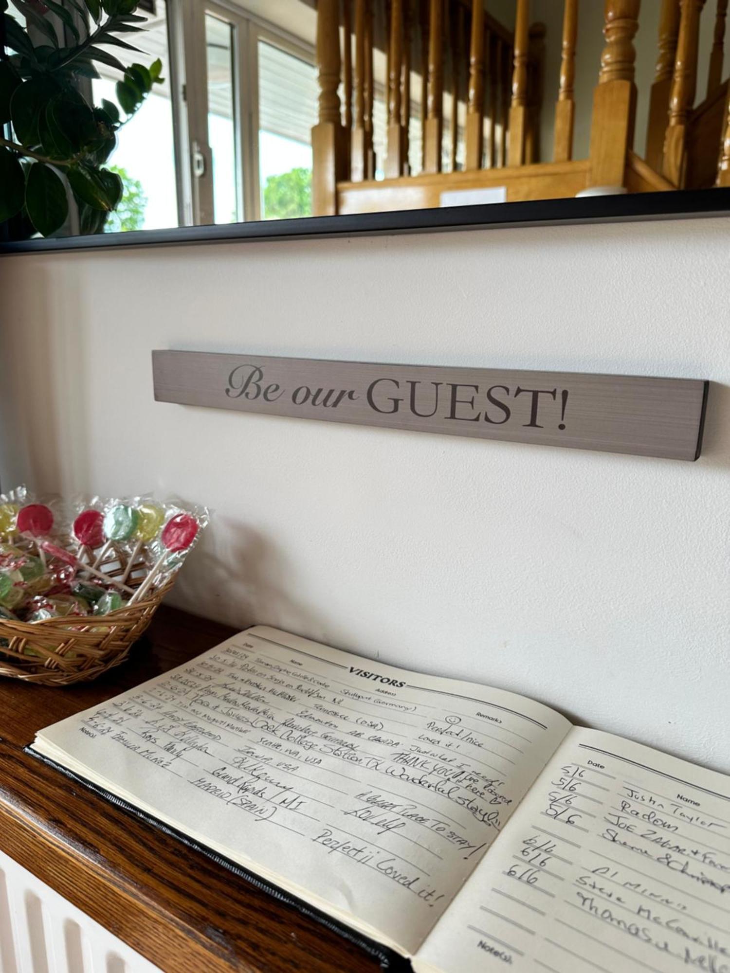 Malahide Guest Rooms 外观 照片