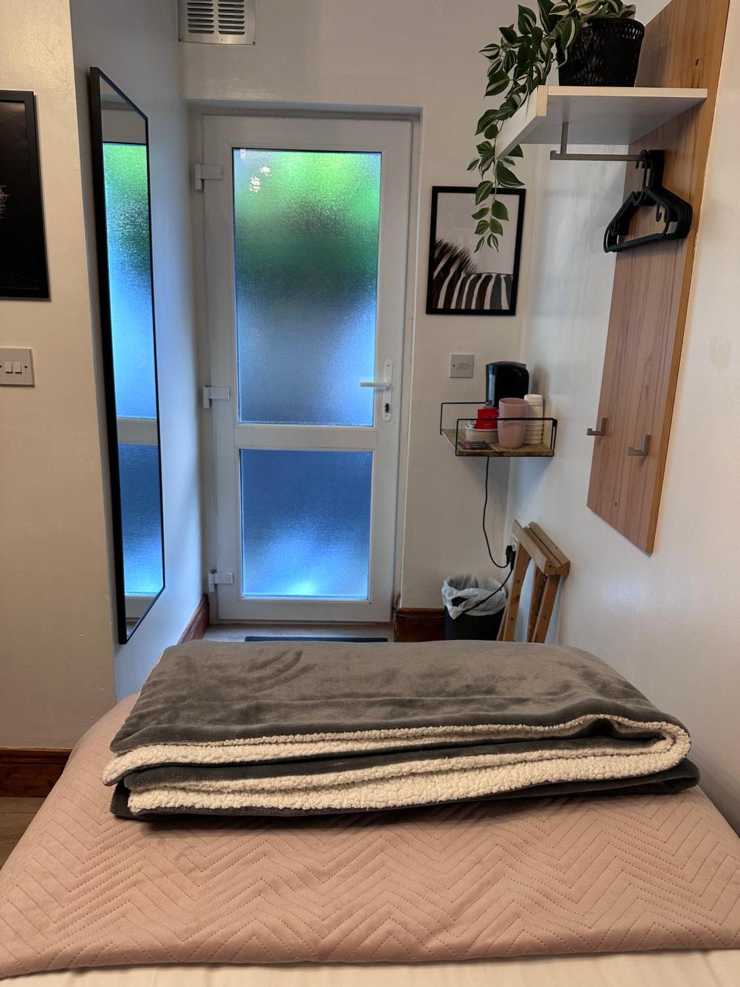 Malahide Guest Rooms 外观 照片