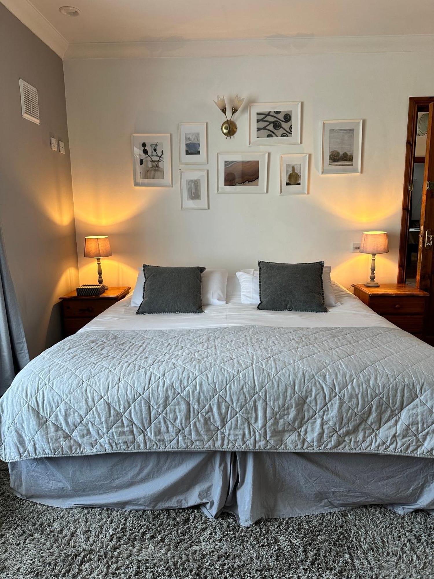 Malahide Guest Rooms 外观 照片