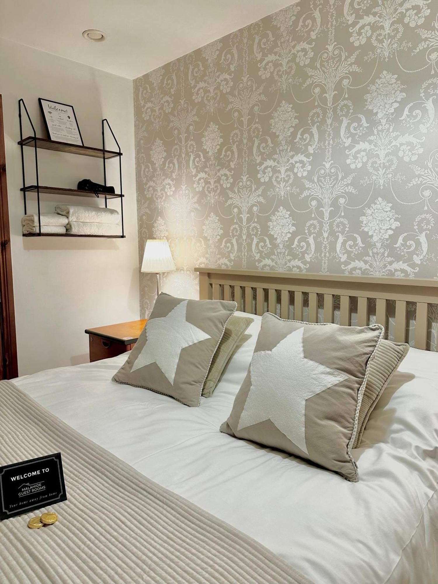 Malahide Guest Rooms 外观 照片