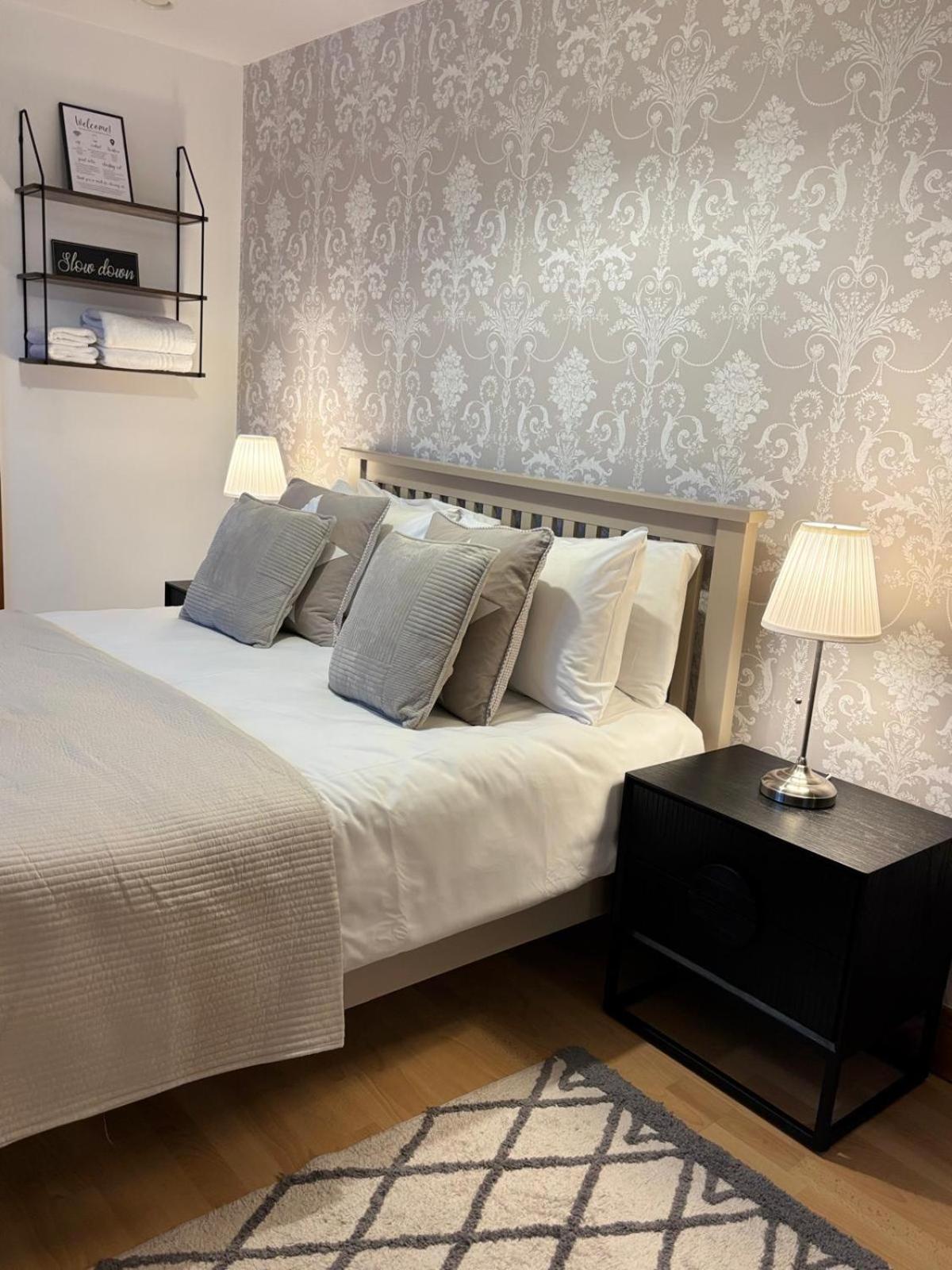 Malahide Guest Rooms 外观 照片